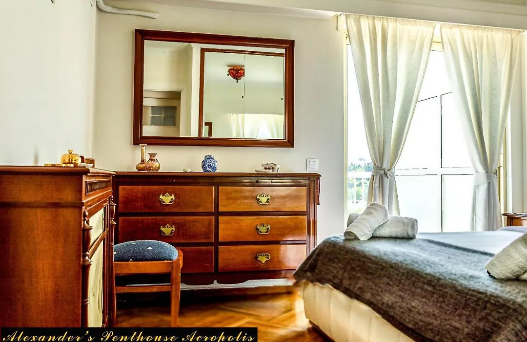 Alexander'S Penthouse-1